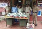 கூடலூர் காவல் ஆய்வாளர் பிச்சை பாண்டியன் தலைமையிலான காவல்துறையினர் இரண்டு லட்சம் மதிப்பிலான புகையிலை பொருட்களை பதுக்கிய இருவரை கைது செய்தனர்...