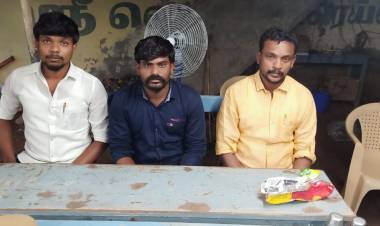 வாகன சோதனையில் துப்பாக்கி ஆயுதங்களுடன் பிரபல ரவுடி கைது...