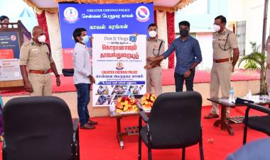 காவல் கரங்கள்‘‘ என்ற புதிய ஒருங்கிணைந்த திட்டத்தை சென்னை பெருநகர காவல் ஆணையாளர் துவக்கி  உதவி பொருட்கள் வழங்கினார்...