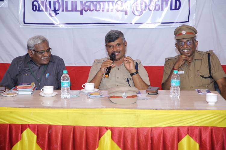துணை ஆணையர்  ஸ்வாமிநாதன் தலைமையில்போக்குவரத்து  விழிப்புணர்வு...