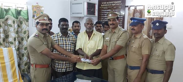 ஆட்டோவில் தவறவிட்ட 6 லட்சம் மூன்று நாட்களில்  உரியவரிடம் ஒப்படைப்பு..