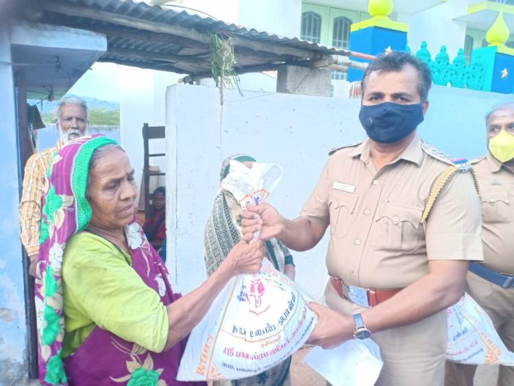 அல்லிநகர ஆய்வாளர் சேகர் 400 குடும்பங்களுக்கு உதவினார்...