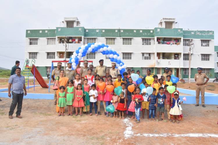 சிறுவர் விளையாட்டு பூங்கா காவல் கண்காணிப்பாளர் மணிவண்ணன் IPS திறந்து வைத்தார்...